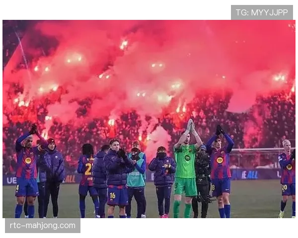 欧足联确认,下赛季欧冠将测试新型越位半自动系统,旨在应对密集防守 欧足联确认,下赛季欧冠将测试新型越位半自动系统,旨在应对密集防守